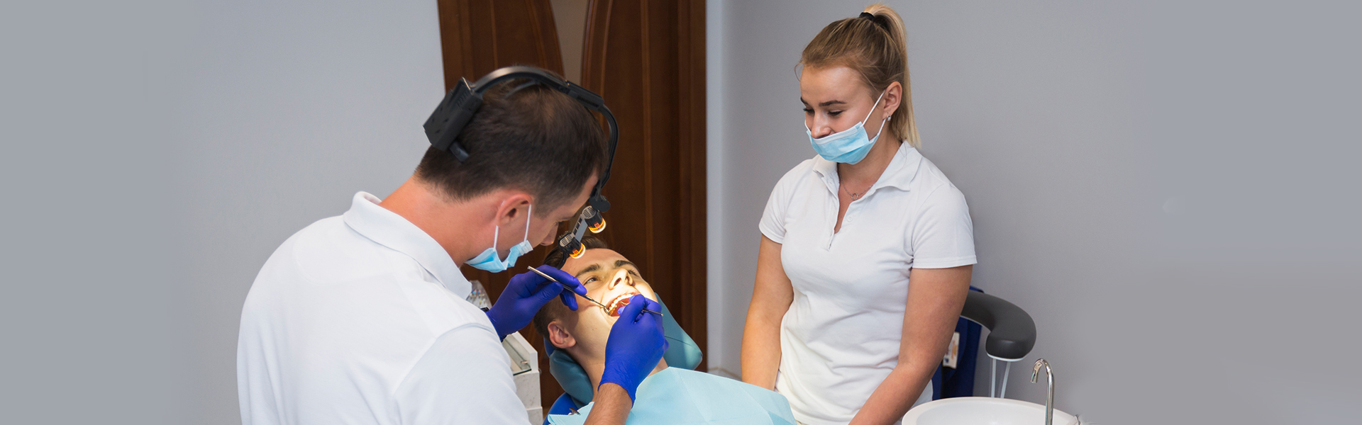 What to Expect on an Ongoing Dental Implant Procedure: Step-by-Step